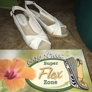 COPY - Woman’s white Easy Street Sandals